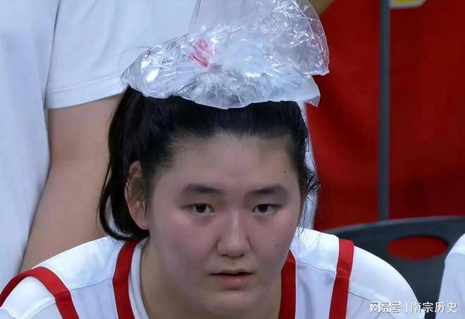 关于小牛队主教练盛赞年轻球员表现出色，战绩斐然的信息