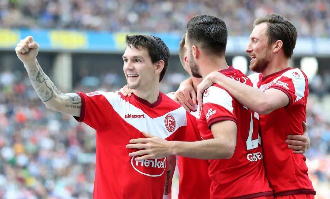 波鸿主场遭遇失利,保级形势岌岌可危,士气大振的简单介绍 波鸿主场遭遇失利,保级形势岌岌可危,士气大振的简单介绍