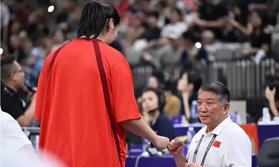 日本队翻盘泰国队，陈雨菲扛起全队