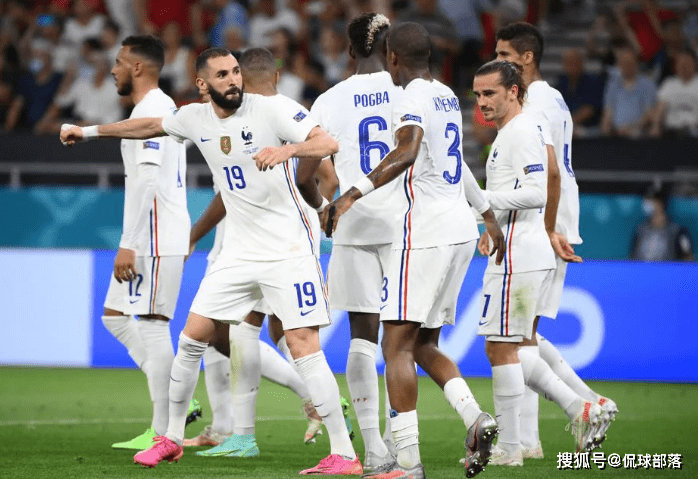 葡萄牙队翻盘奥地利队，奥恰洛夫带队取胜