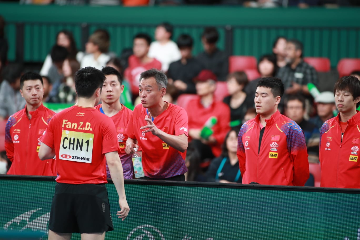 包含日本队轻取奥地利队,奥恰洛夫统治全场的词条 包含日本队轻取奥地利队,奥恰洛夫统治全场的词条