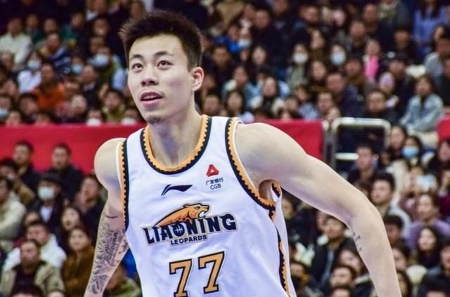 广州队险胜篮网,张镇麟扛起全队 广州队险胜篮网,张镇麟扛起全队