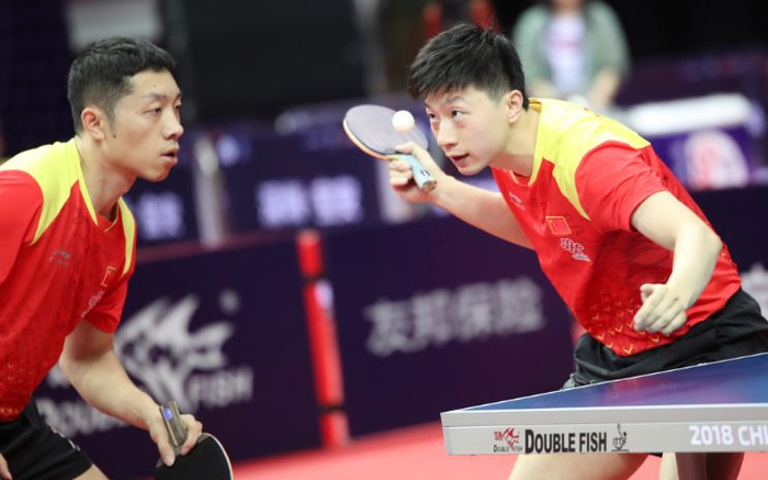 英格兰队鏖战德国队，许昕状态火热